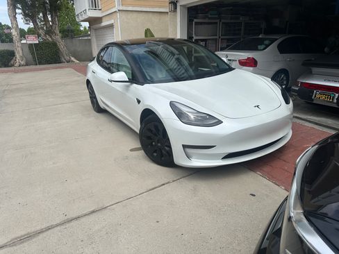 Used 2023 Tesla Model 3 Long Range AWD/4WD image 8