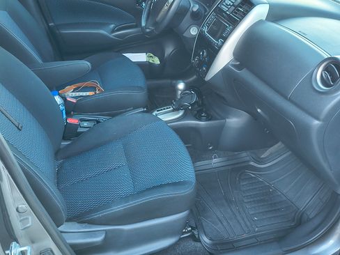 Used 2016 Nissan Versa Note SV image 18