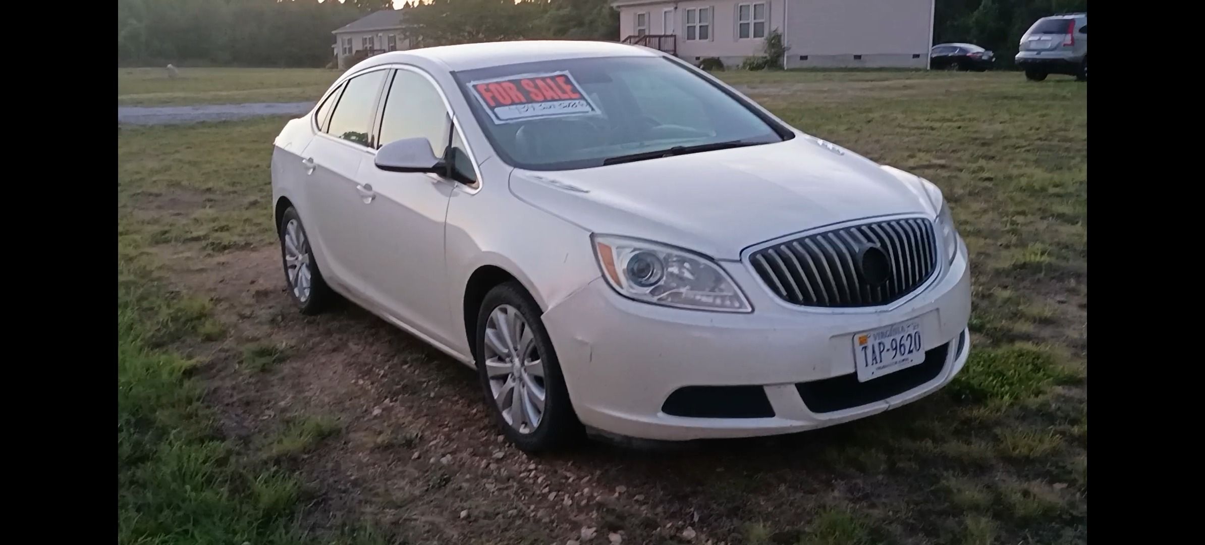 Used 2016 Buick Verano w/ Comfort Package FWD image 2