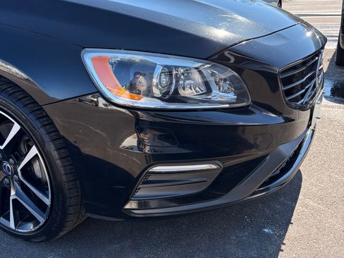 Used 2018 Volvo S60 T5 Dynamic w/ Protection Package image 16
