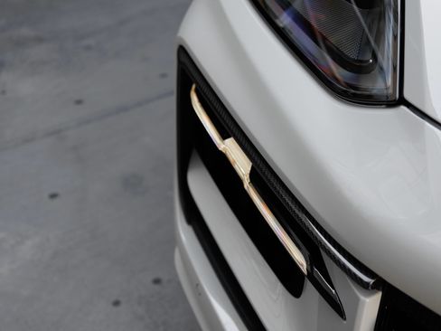 Used 2025 Porsche Cayenne GTS image 22