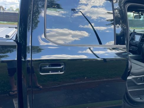Used 2018 Ford F150 XLT w/ Equipment Group 302A Luxury AWD/4WD image 4