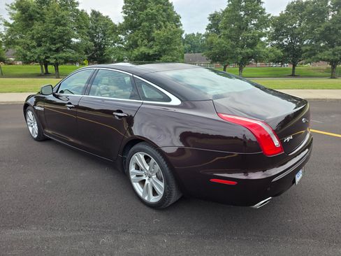 Used 2011 Jaguar XJ L RWD image 6