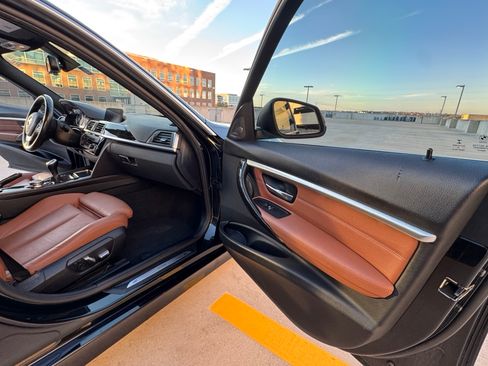 Used 2017 BMW 340i Sedan image 13