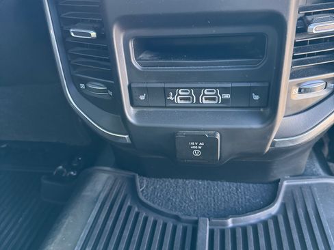 Used 2019 RAM 2500 Laramie image 22