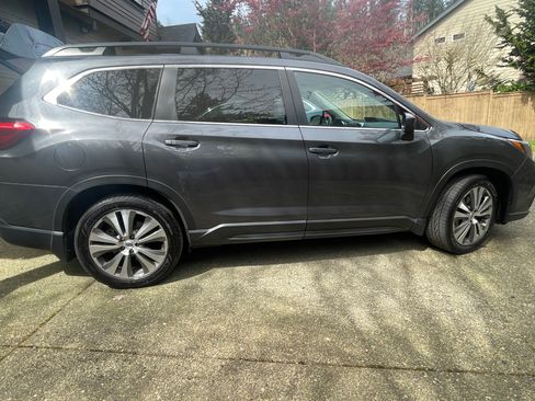 Used 2021 Subaru Ascent Premium w/ Sport Package image 2