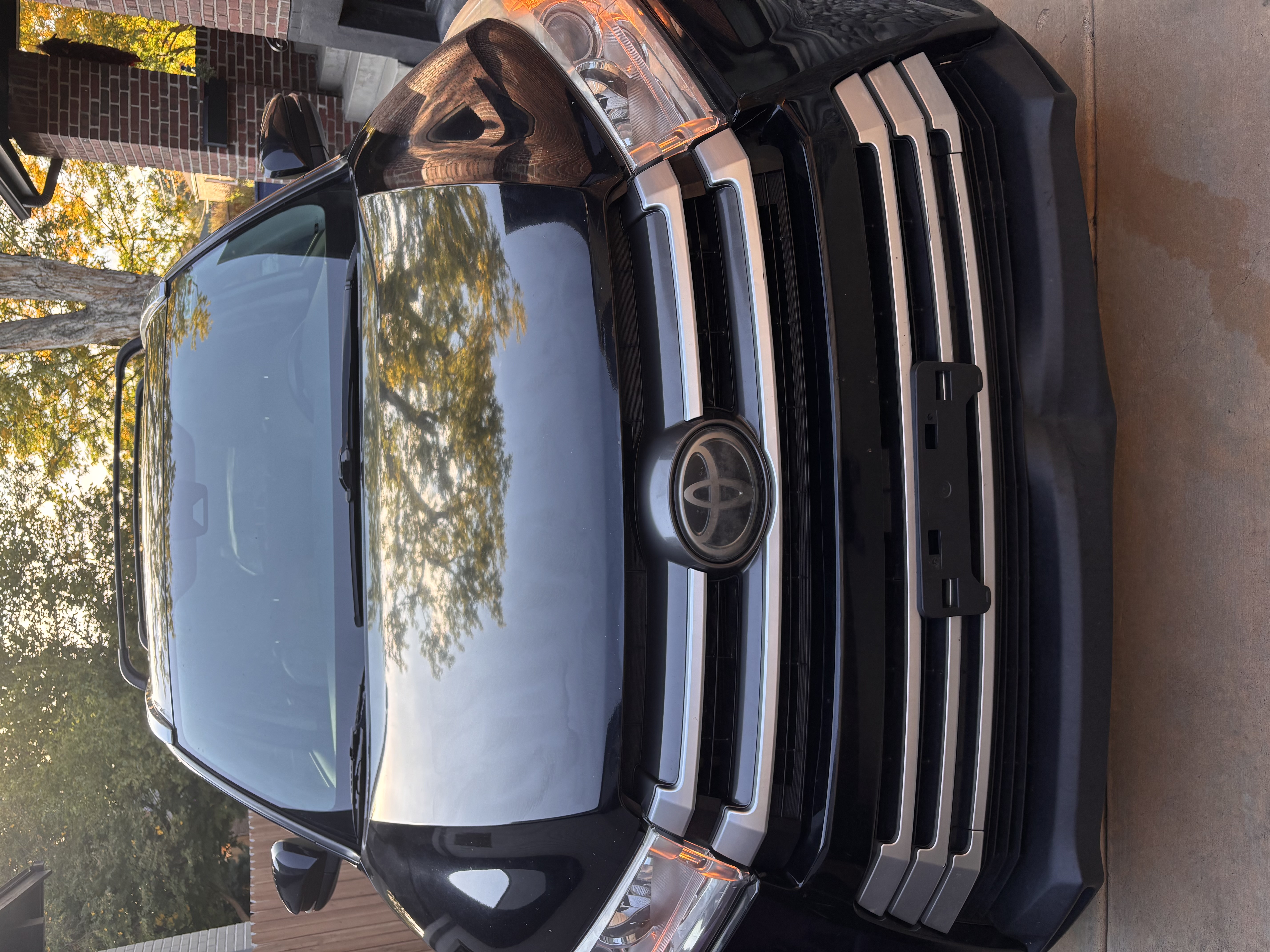 Used 2018 Toyota Highlander XLE AWD/4WD image 12