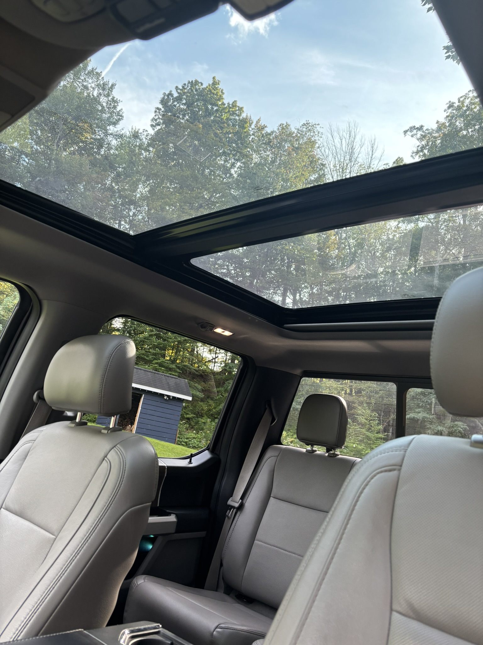 Used 2015 Ford F150 Lariat AWD/4WD image 22