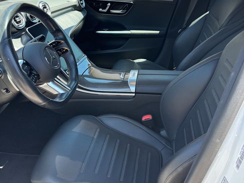 Used 2022 Mercedes-Benz C 300 Sedan image 11