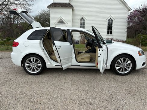 Used 2012 Audi A3 2.0T Premium image 8