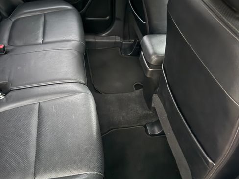 Used 2017 Mitsubishi Outlander SEL image 11