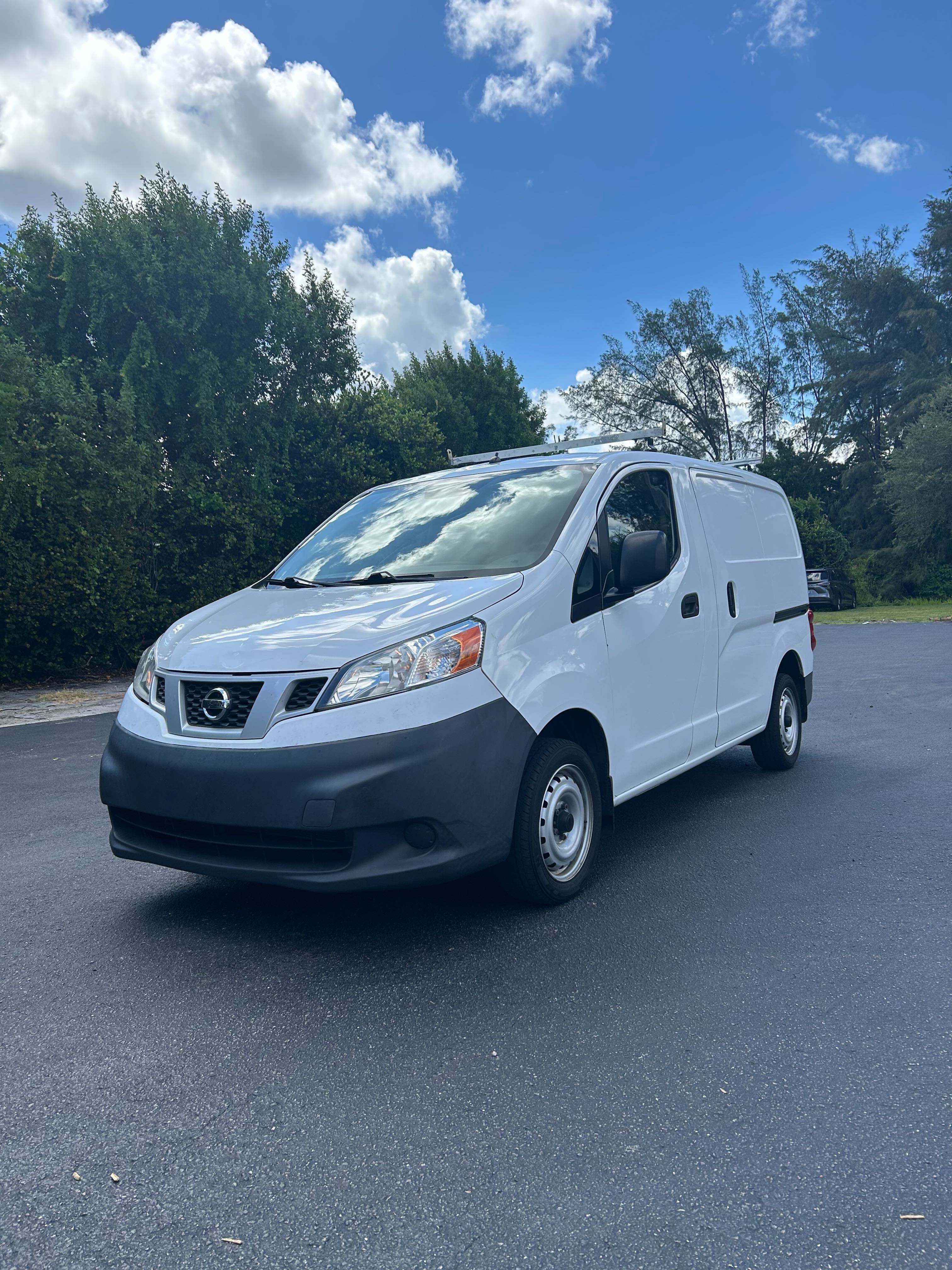 Used 2019 Nissan NV200 S FWD image 8