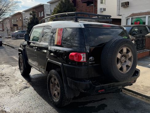 Used 2008 Toyota FJ Cruiser 4WD image 5