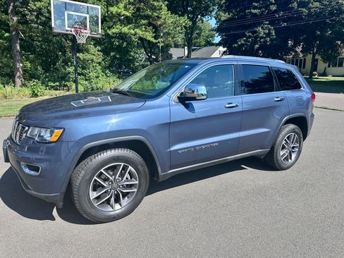 Used 2020 Jeep Grand Cherokee Limited AWD/4WD image 1