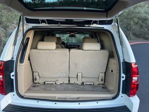 Used 2009 Chevrolet Tahoe LTZ image 21