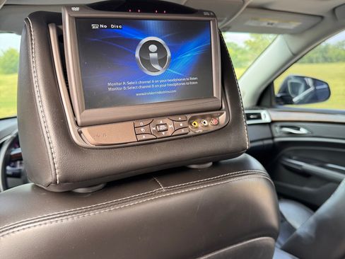 Used 2013 Cadillac SRX Premium w/ LPO, U-Rail D-Rings Package FWD image 16
