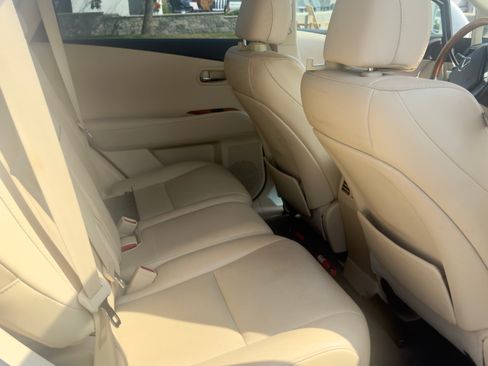 Used 2010 Lexus RX 350 2WD image 9