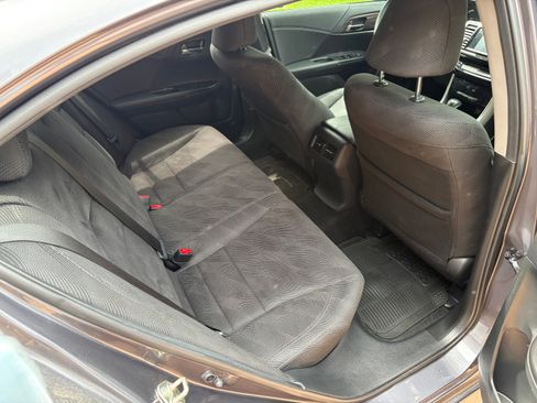 Used 2017 Honda Accord EX image 23