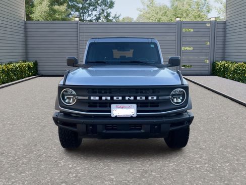 Used 2022 Ford Bronco Black Diamond image 11