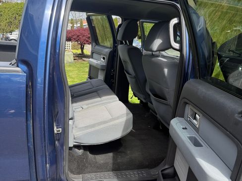 Used 2011 Ford F150 XLT w/ XLT Convenience Pkg AWD/4WD image 16