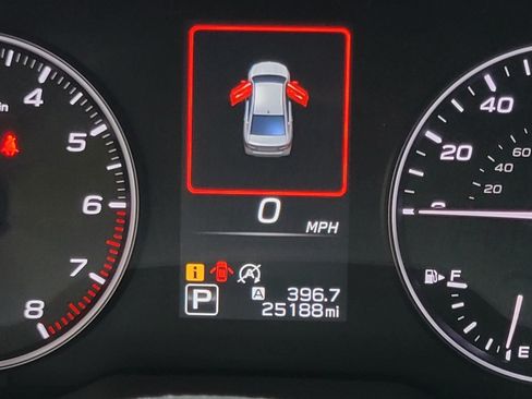 Used 2024 Subaru Legacy Premium image 9