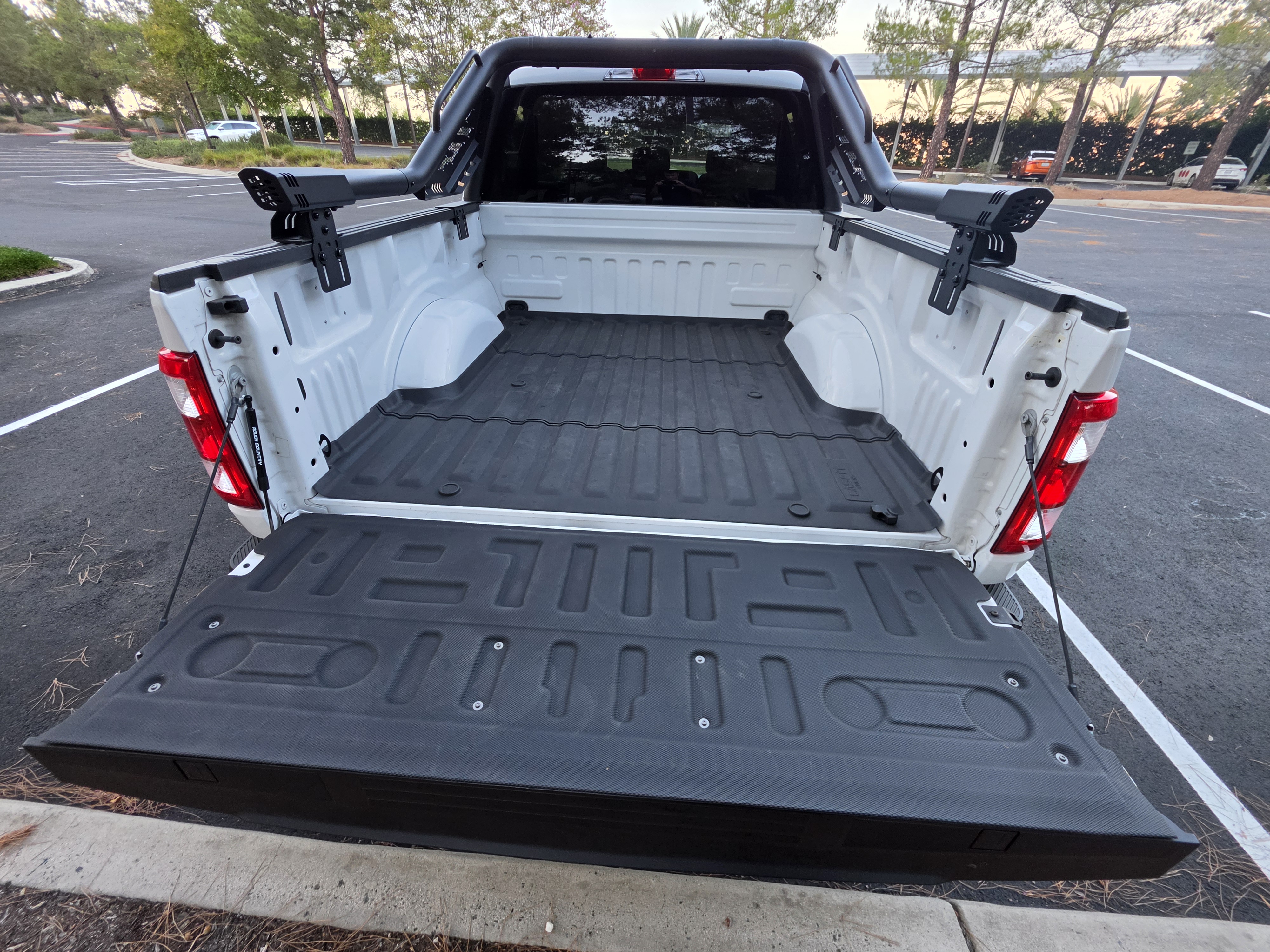 Used 2022 Ford F150 XL w/ STX Appearance Package RWD image 30