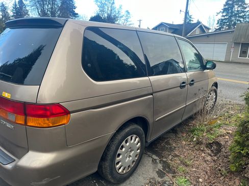 Used 2003 Honda Odyssey LX image 4