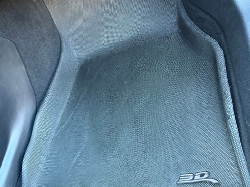 Used 2017 Tesla Model S 75 RWD image 24
