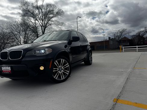 Used 2013 BMW X5 xDrive35i w/ Convenience Pkg image 4