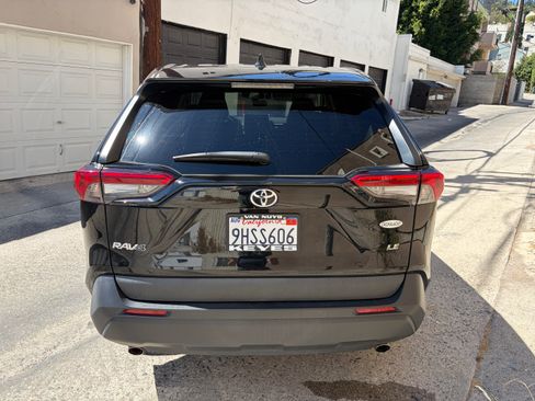 Used 2023 Toyota RAV4 LE FWD image 6
