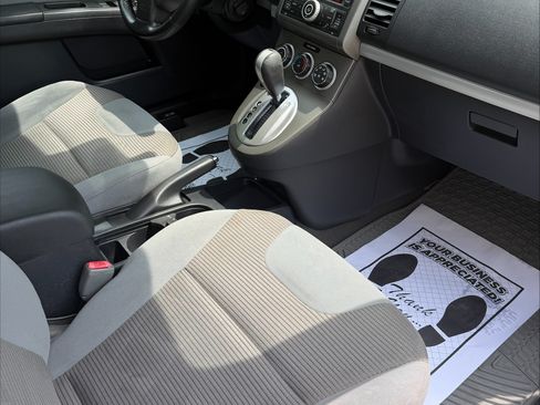 Used 2012 Nissan Sentra 2.0 S w/ Convenience Pkg FWD image 6