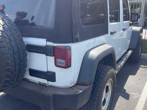 Used 2016 Jeep Wrangler Unlimited Sport w/ Quick Order Package 24S AWD/4WD image 4