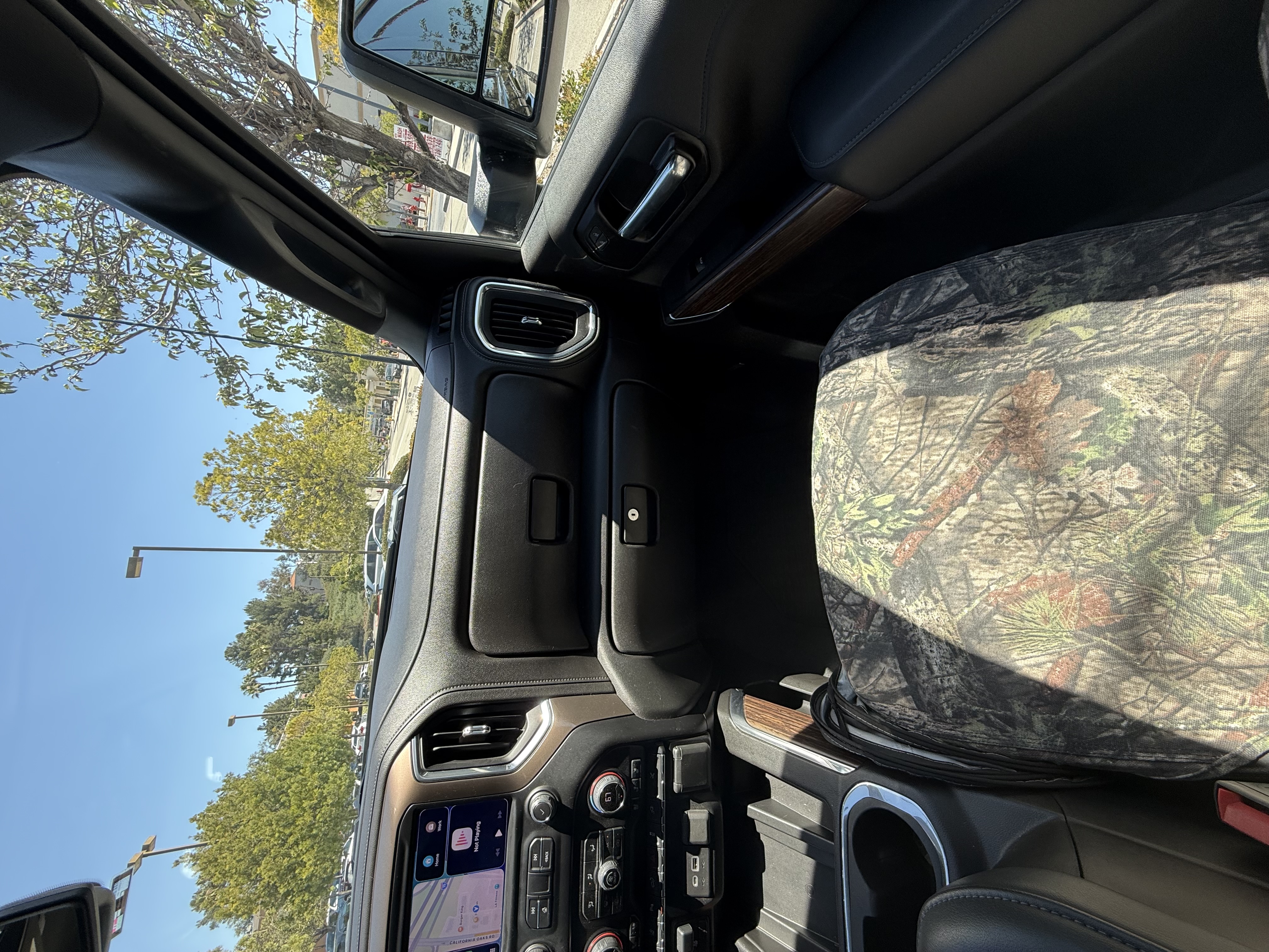 Used 2022 Chevrolet Silverado 2500 High Country w/ Safety Package II AWD/4WD image 25