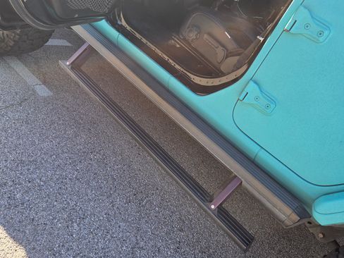 Used 2021 Jeep Wrangler Unlimited Rubicon image 14