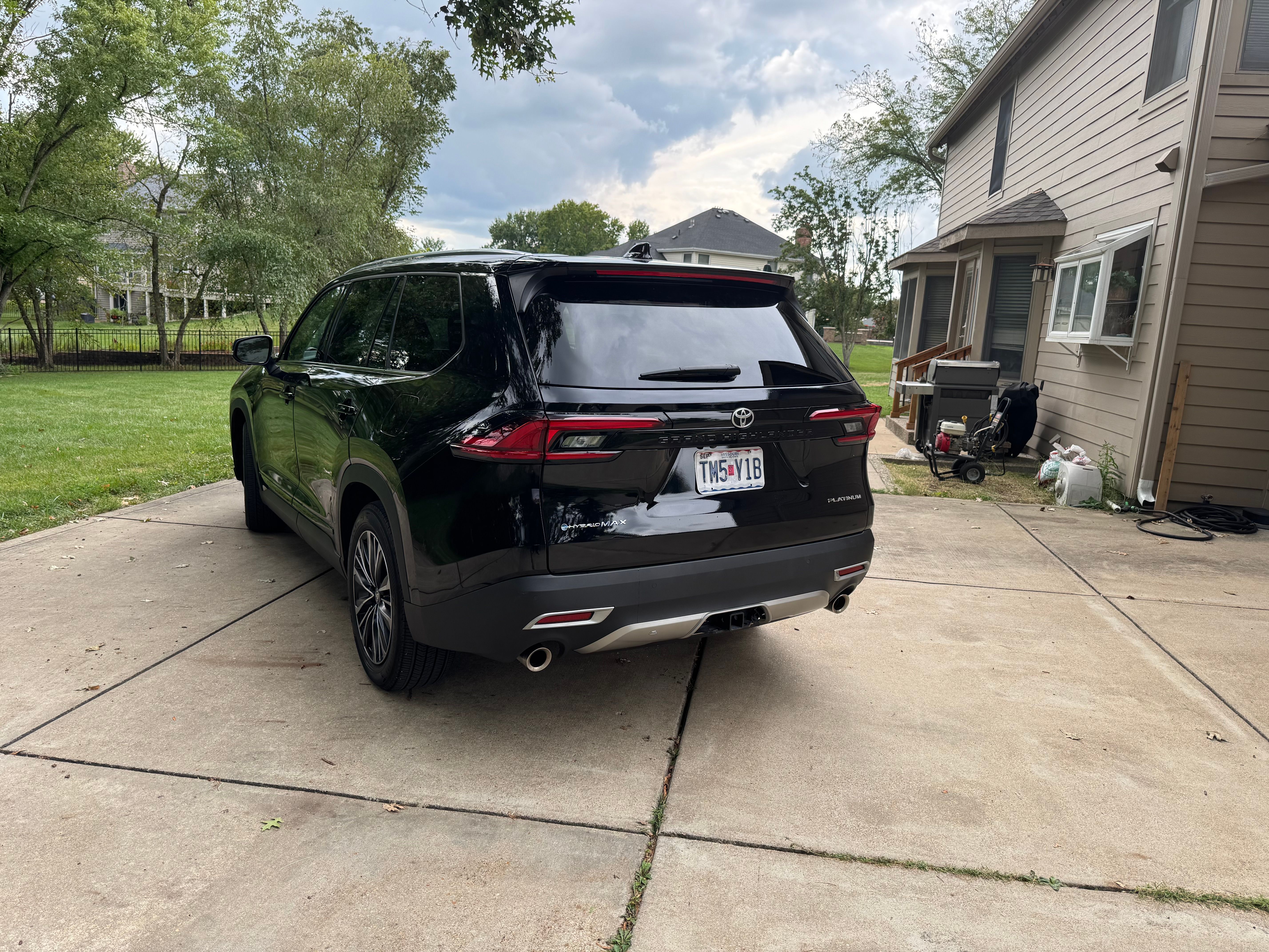 Used 2025 Toyota Grand Highlander AWD Hybrid image 5