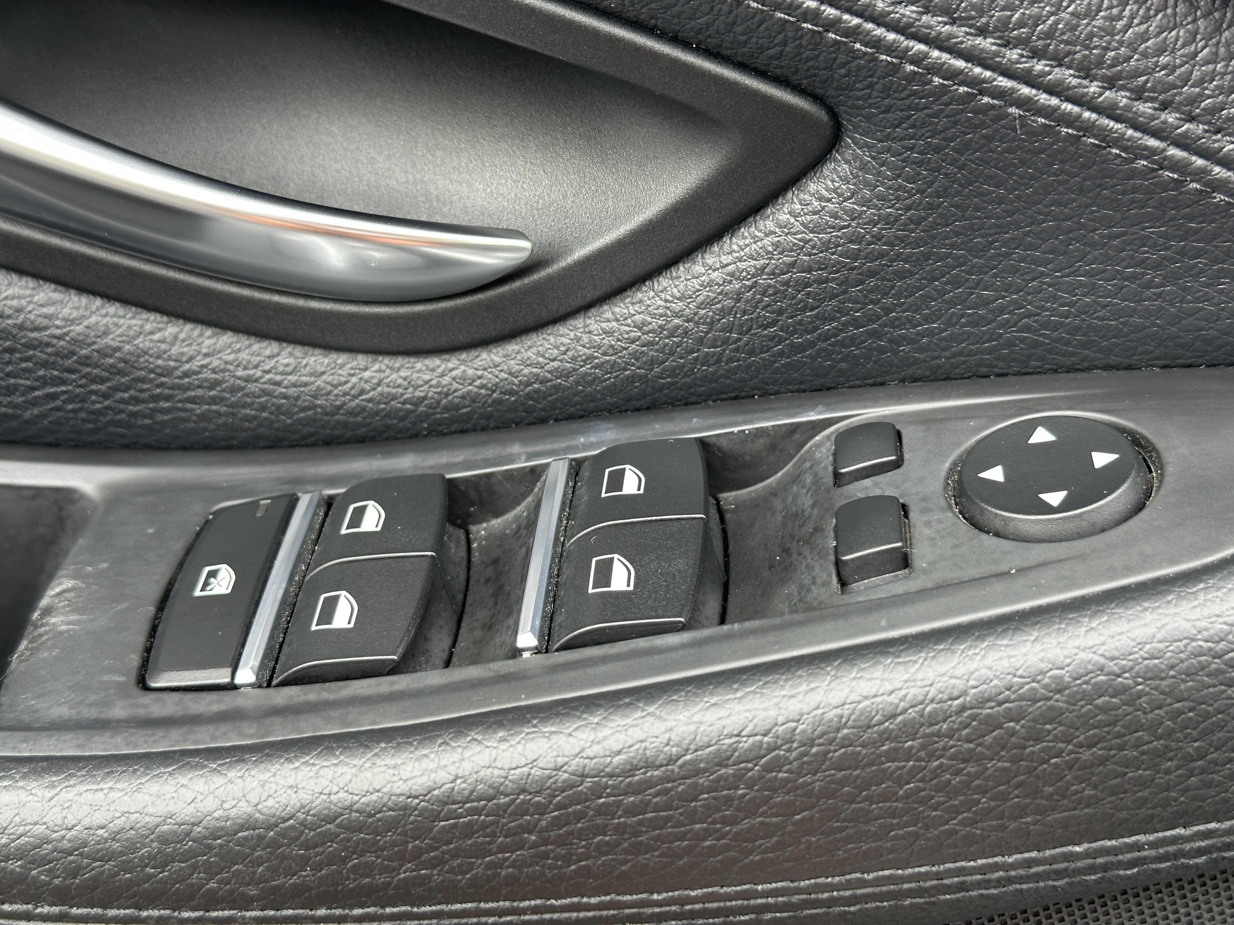 Used 2014 BMW 535i xDrive Sedan AWD/4WD image 14