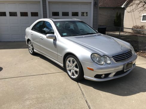 Used 2005 Mercedes-Benz C 55 AMG Sedan image 8
