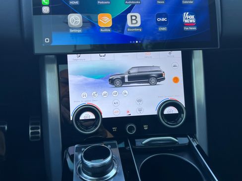 Used 2017 Land Rover Range Rover Supercharged image 5