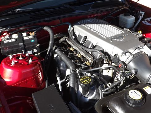 Used 2007 Ford Mustang GT Premium image 18