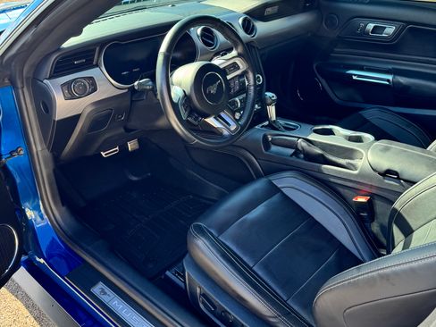 Used 2022 Ford Mustang GT Premium w/ Equipment Group 401A image 6