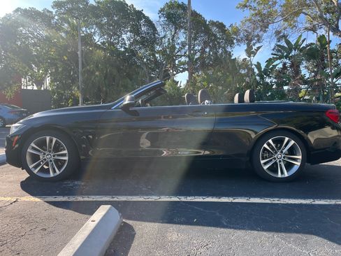 Used 2018 BMW 430i Convertible RWD image 2