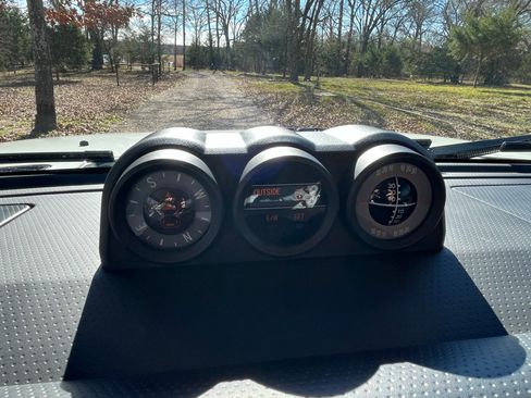 Used 2012 Toyota FJ Cruiser 4WD image 21