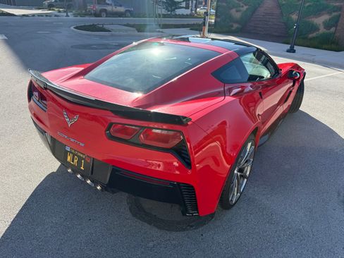 Used 2017 Chevrolet Corvette Grand Sport image 2