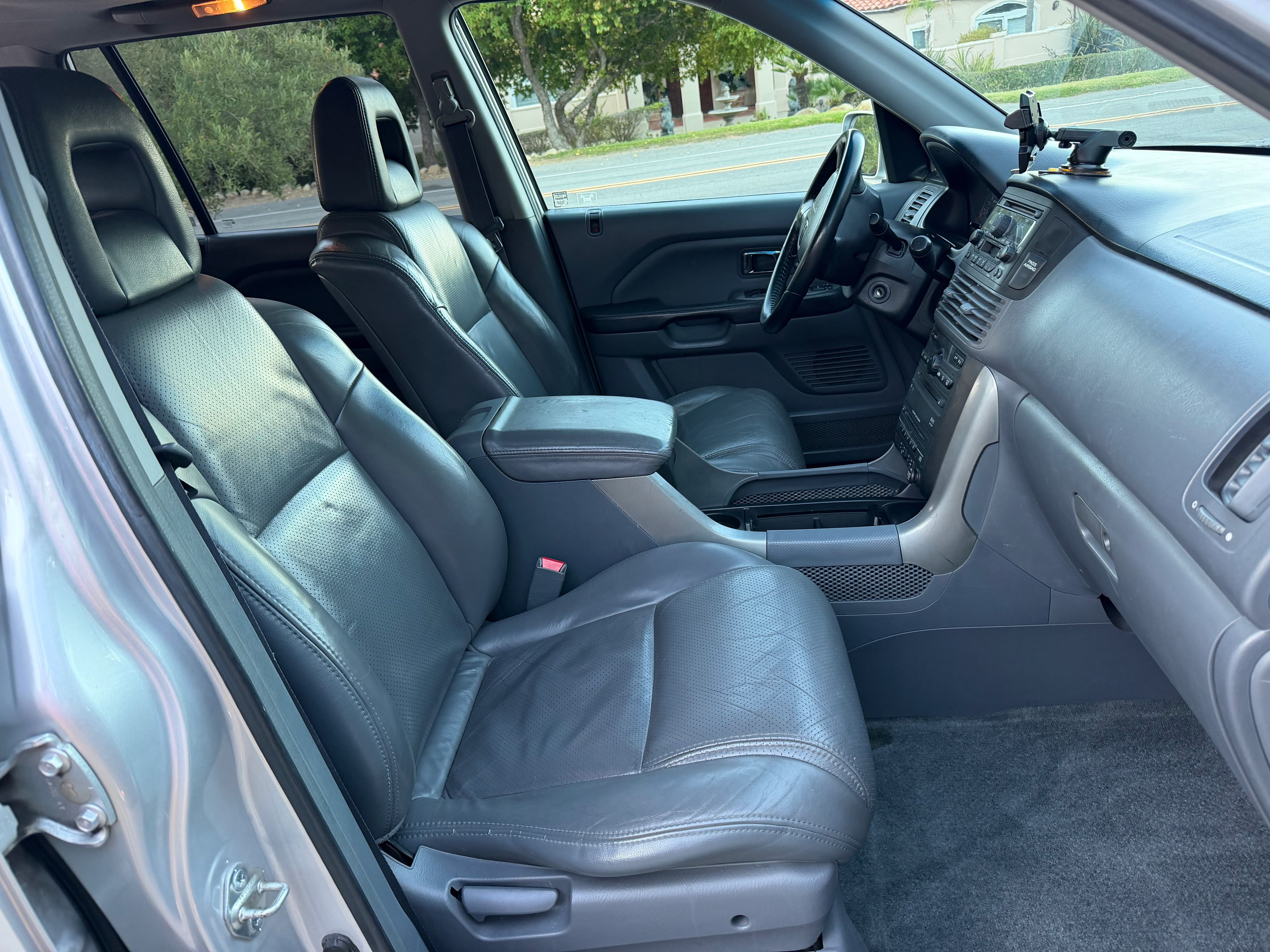 Used 2005 Honda Pilot EX-L image 17