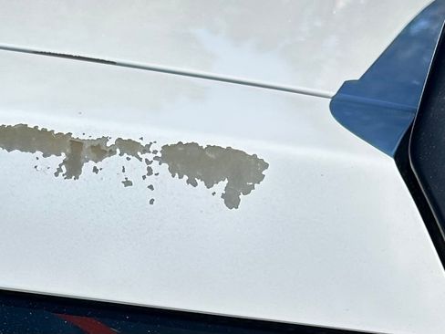 Used 2005 Pontiac Vibe w/ Power Group Value Package image 16