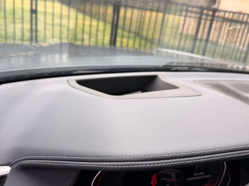 Used 2021 BMW X7 M50i image 18