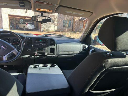 Used 2013 GMC Sierra 1500 SLE w/ Power Tech Package image 15