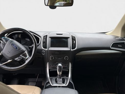 Used 2017 Ford Edge SEL w/ Equipment Group 201A image 8