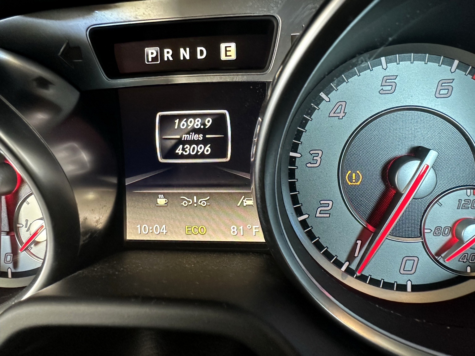 Used 2013 Mercedes-Benz SL 550 image 23
