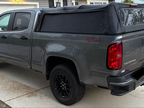 Used 2022 Chevrolet Colorado Z71 image 4